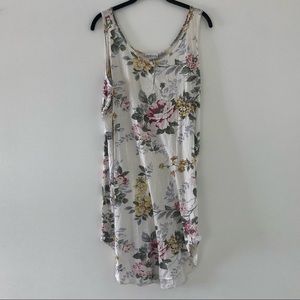 cream color sleeveless floral dress